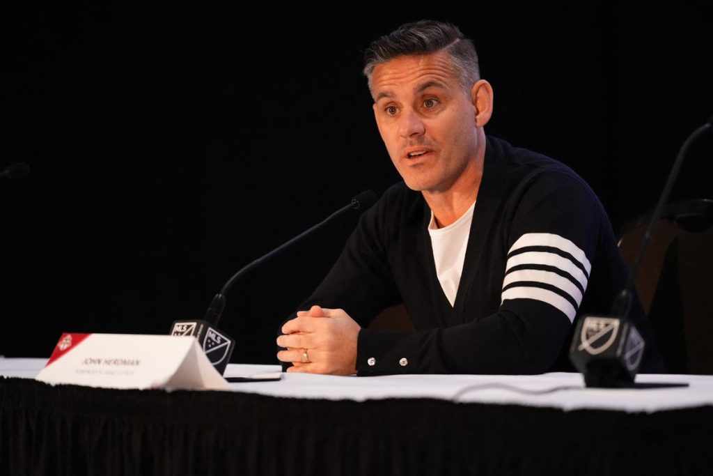 PSSI mengumumkan penundaan sesi perkenalan pelatih Timnas Indonesia John Herdman