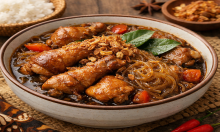 Semur Ayam dengan Soun sebagai Hidangan Kuliner Tradisional