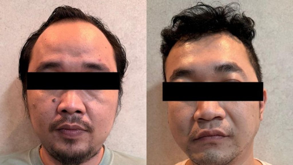 Petugas Bareskrim Polri mengamankan tersangka jaringan narkoba Ko Erwin