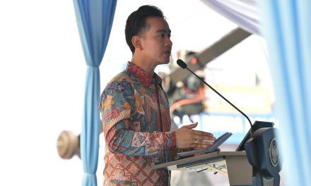 Gibran Kutuk Teror Air Keras ke Aktivis KontraS, Jaga Demokrasi