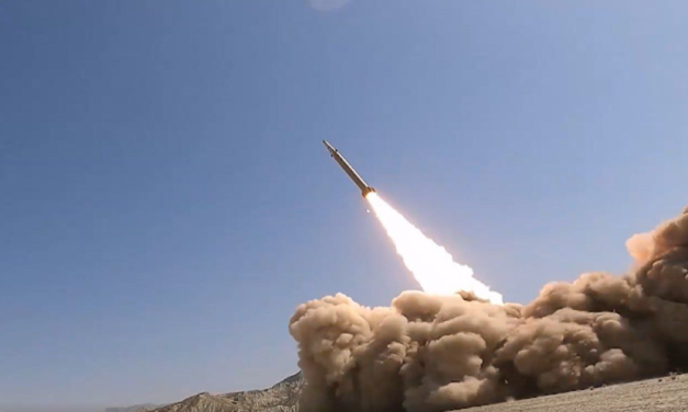 Rudal Iran Hantam Israel, Ledakan Keras Guncang Yerusalem