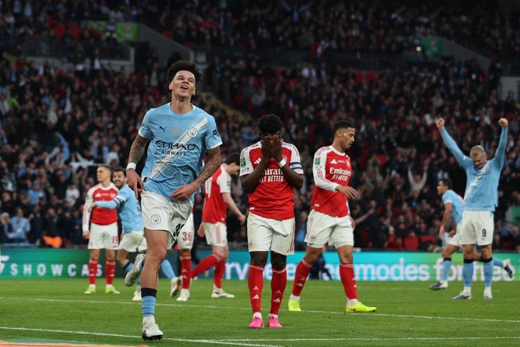 Man City Juara! Hajar Arsenal 2-0 di Final Piala Liga Inggris 2026