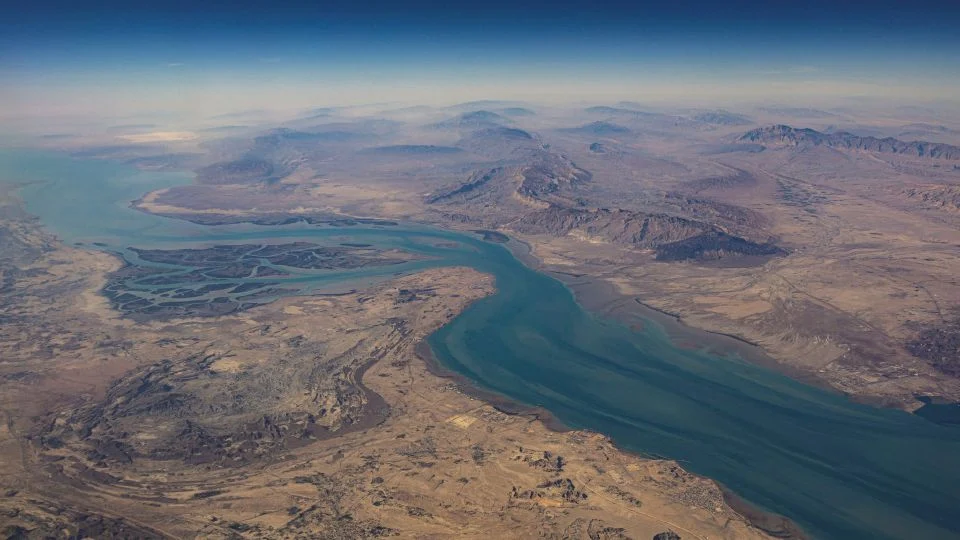 Iran Siap Izinkan Kapal Lewat Hormuz Asal Bayar Pakai Yuan