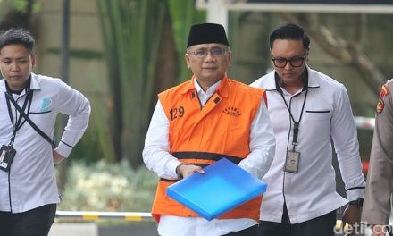 Status Tahanan Yaqut Berubah, KPK Minta Maaf ke Publik