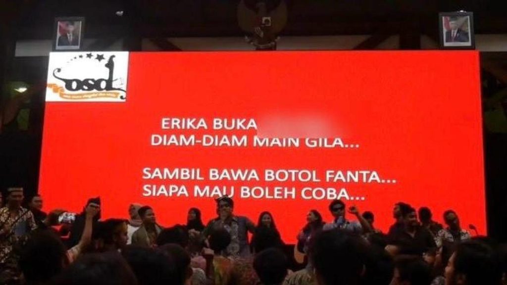Viral Lagu Erika