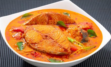 Resep Kari Ikan Creamy Bumbu Kuning, Lezat & Praktis
