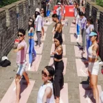 Lululemon Minta Maaf Kontroversi Yoga Tembok Besar China