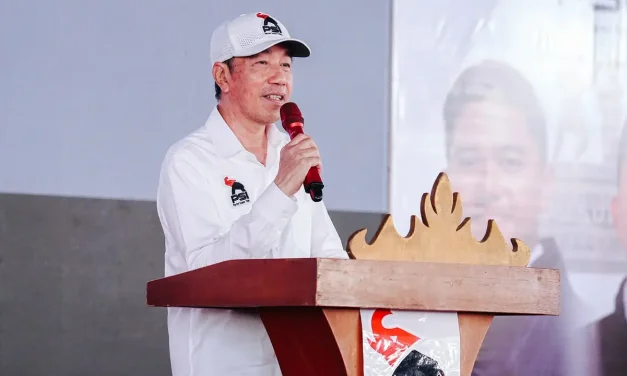 Jokowi Tegaskan Dukungan untuk PSI saat Kunjungi Lampung