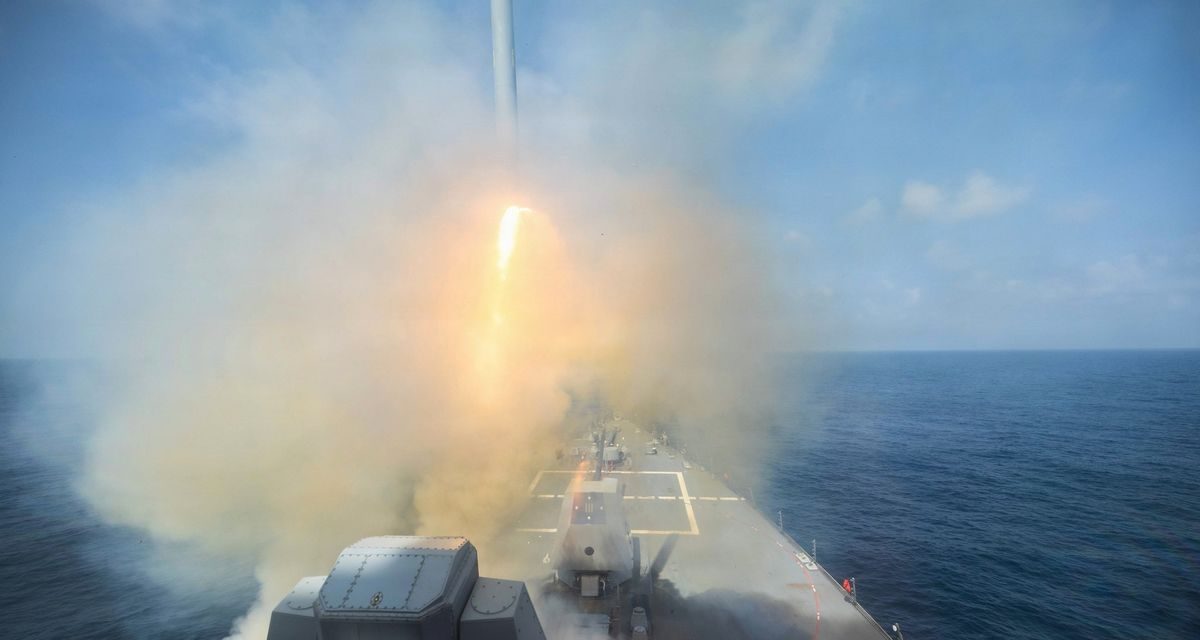 AS Gempur Iran Lagi, Selat Hormuz Kembali Memanas