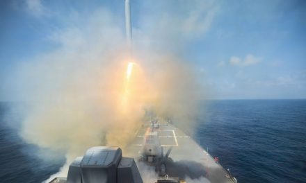 AS Gempur Iran Lagi, Selat Hormuz Kembali Memanas