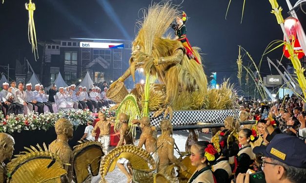 Kokoprak Nyi Pohaci Jadi Primadona Festival Budaya Purwakarta