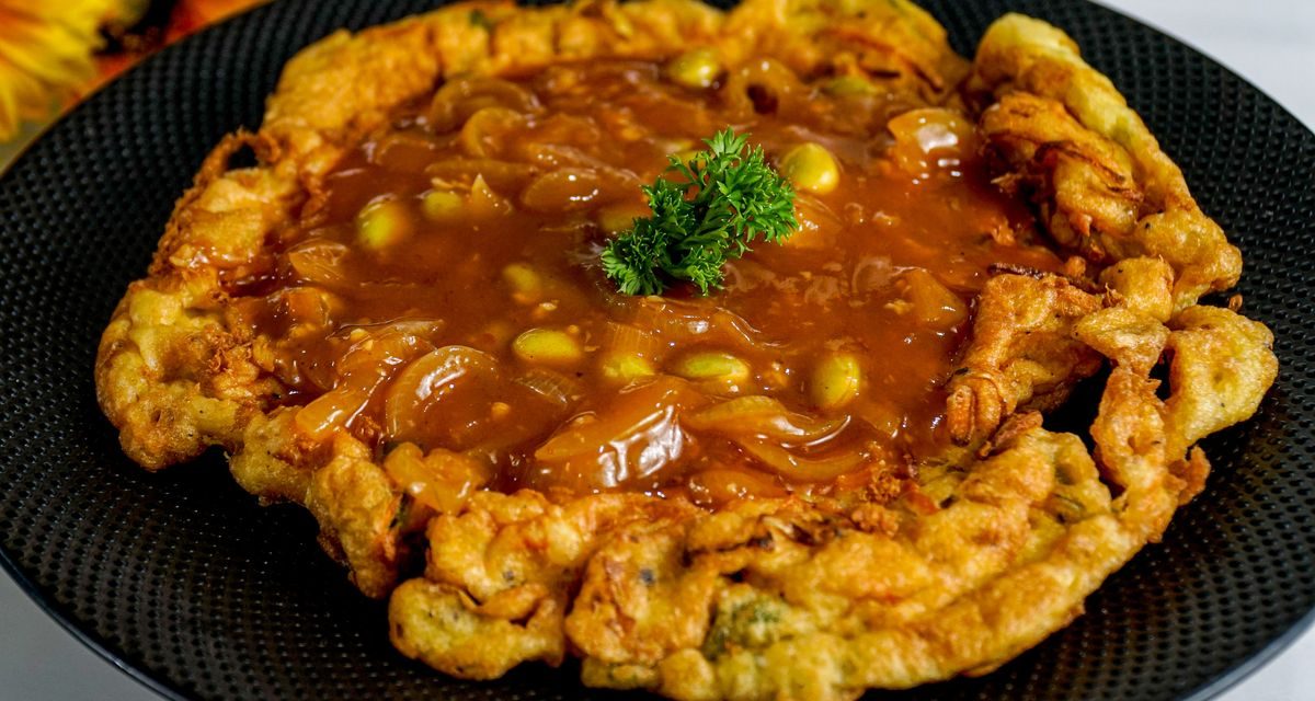 Resep Fuyunghai Ayam Sayur dengan Saus Asam Manis, Gurih dan Mudah Dibuat