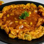 Resep Fuyunghai Ayam Sayur dengan Saus Asam Manis, Gurih dan Mudah Dibuat