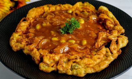 Resep Fuyunghai Ayam Sayur dengan Saus Asam Manis, Gurih dan Mudah Dibuat