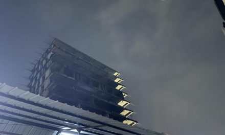 Kebakaran Gambir Berdampak pada 114 Rumah, Petugas Masih Lakukan Pendinginan
