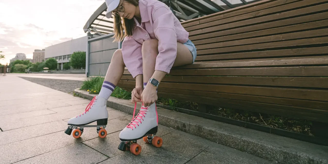 Berangkat Kerja dengan Sepatu Roda, Cara Unik Bikin Perjalanan Lebih Aktif