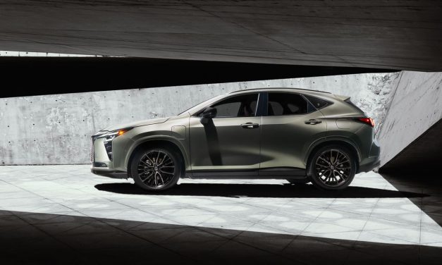 Lexus NX Tembus 1,9 Juta Unit, Kini Hadir dengan Sistem Hybrid Baru