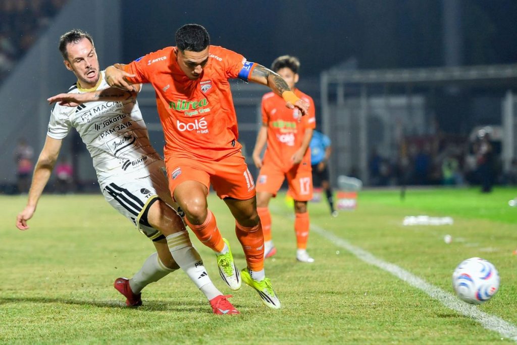 Persija kalahkan Borneo FC 1-0 pada debut Shin Tae-yong di Super League 2026-2027.