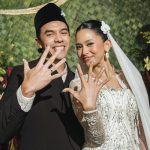 5 Gaya Pernikahan Mario Caesar dan Givina Lukita Dewi, Elegan dan Modern